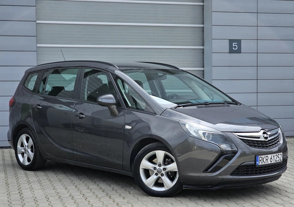 Opel Zafira cena 35900 przebieg: 193000, rok produkcji 2012 z Krosno małe 497